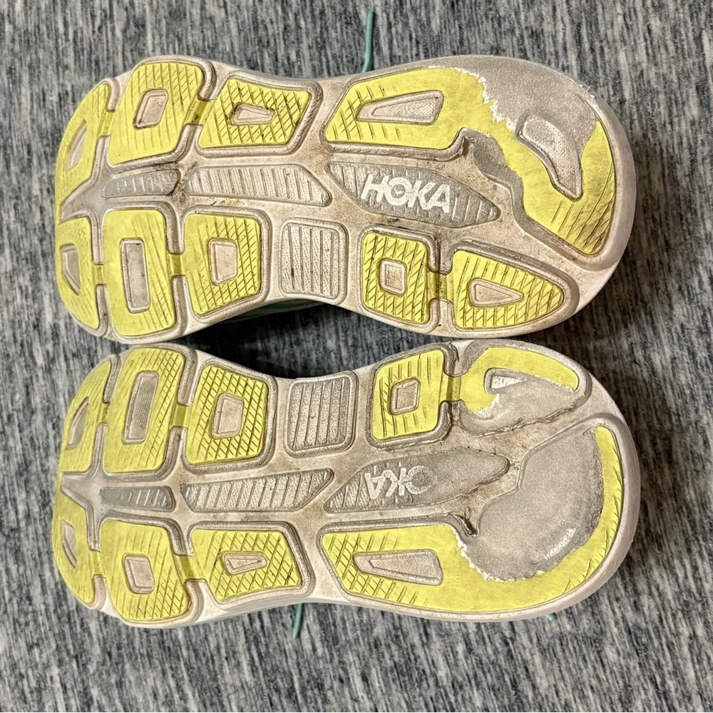 Hoka Bondi 9 Ladies size 8B Running Shoes - Picture 6 of 7